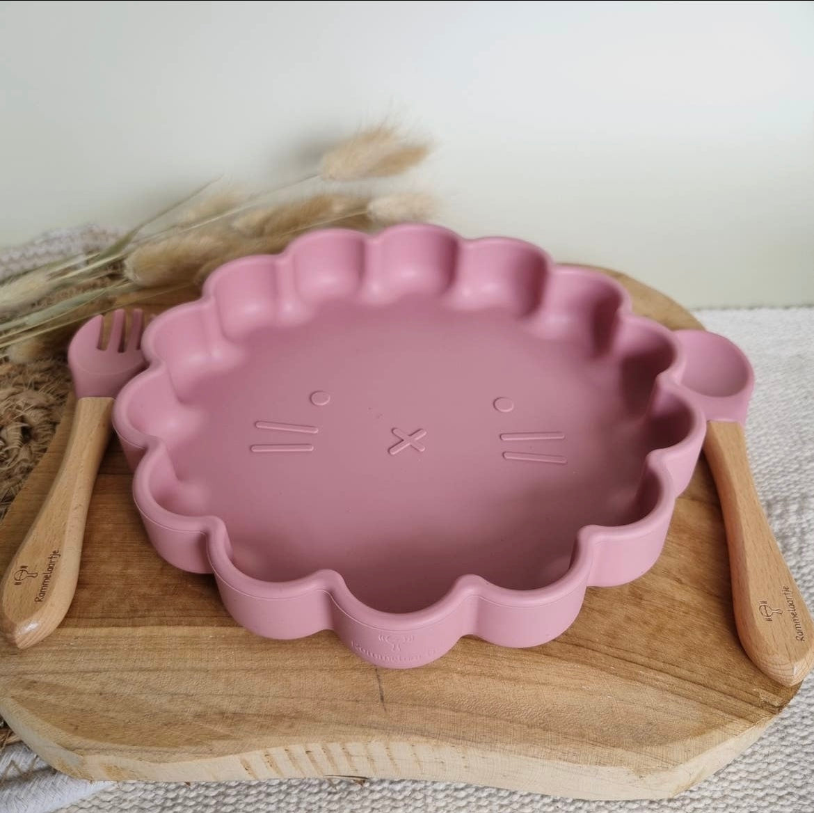 Piatto in silicone con forchetta e cucchiaio