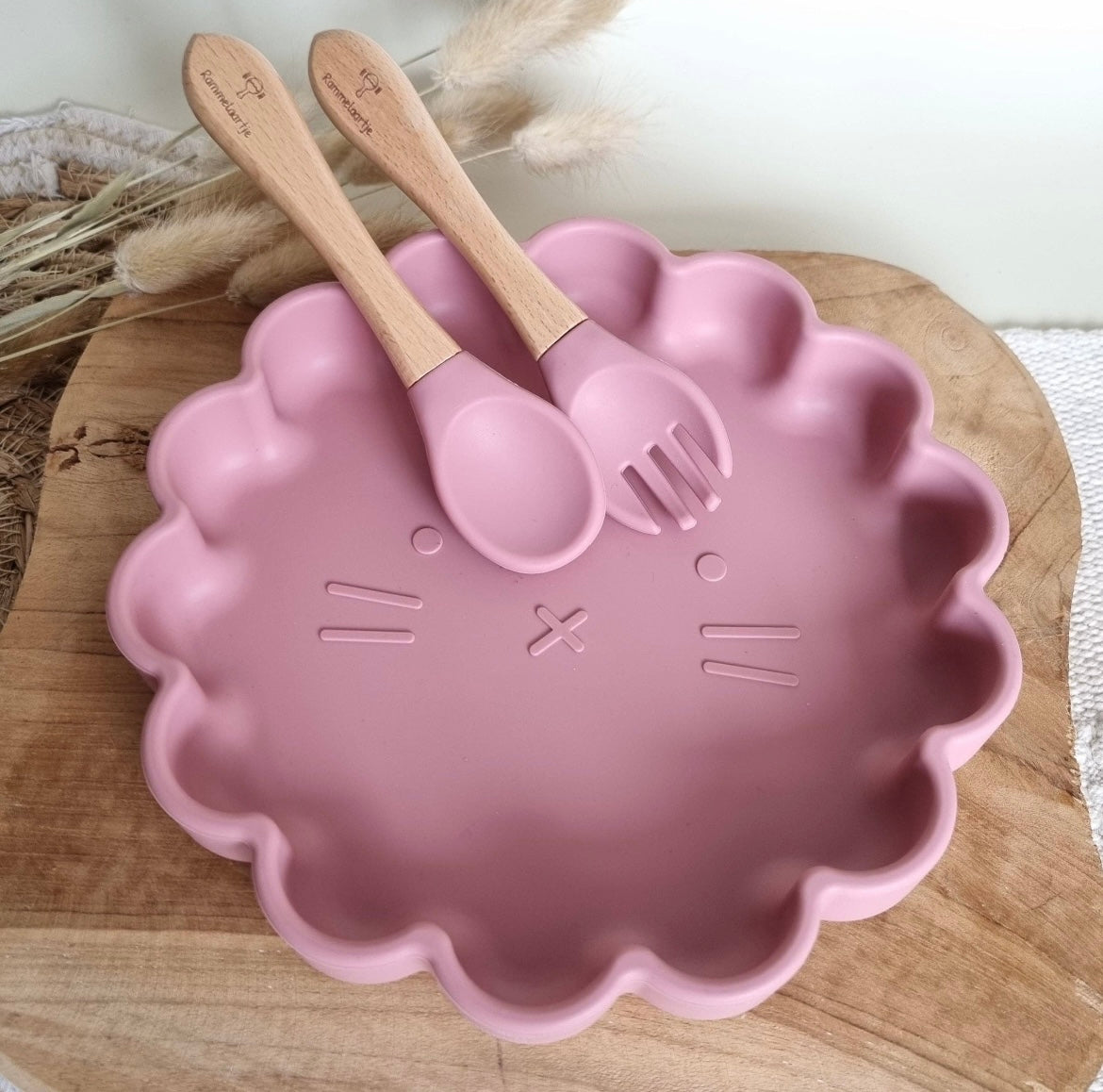 Piatto in silicone con forchetta e cucchiaio